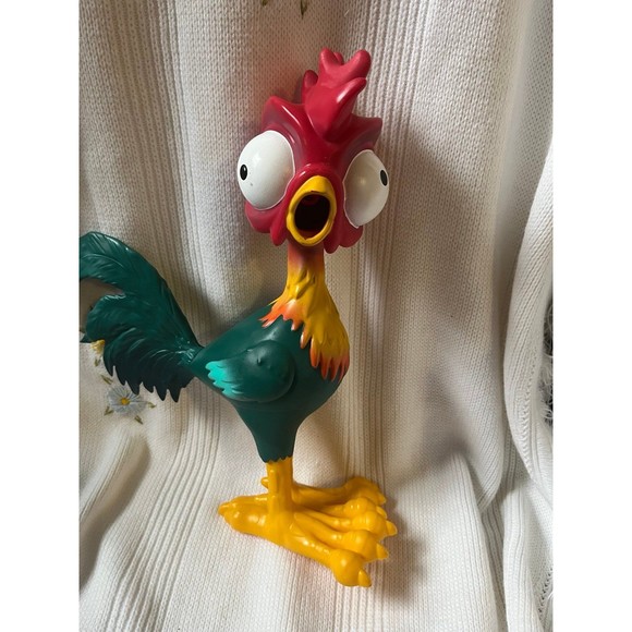 Disney Moana Squeeze & Scream Rooster - Picture 1 of 4